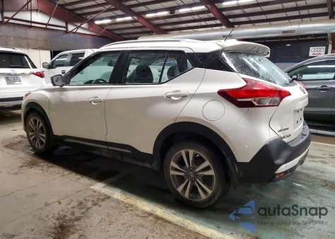 2019 Nissan Kicks S from USA, damaged, VIN 3N1CP5CUXKL562789